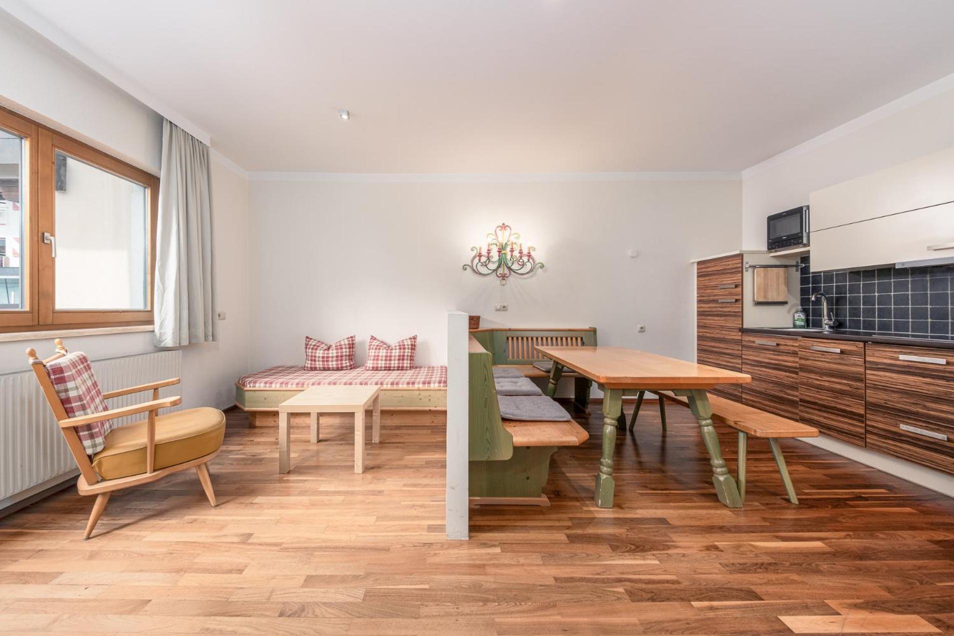 Apartments Alpina Mayrhofen Ngoại thất bức ảnh
